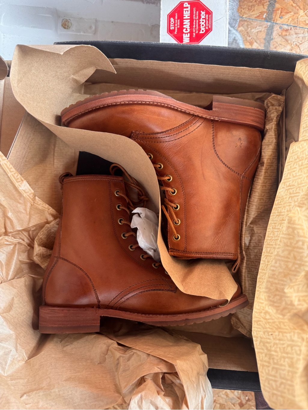 Brand New W Box Frye Veronica Combat Brown Leather Lace-Up Boots